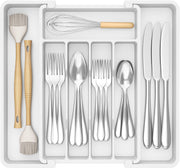 Organizator extensibil pentru tacamuri si ustensile de bucatarie NextWave® – suport sertar ajustabil 33–57 cm, cu 7–9 compartimente modulare, plastic rezistent BPA-free, design compact si practic pentru depozitare ordonata in bucatarie, Negru