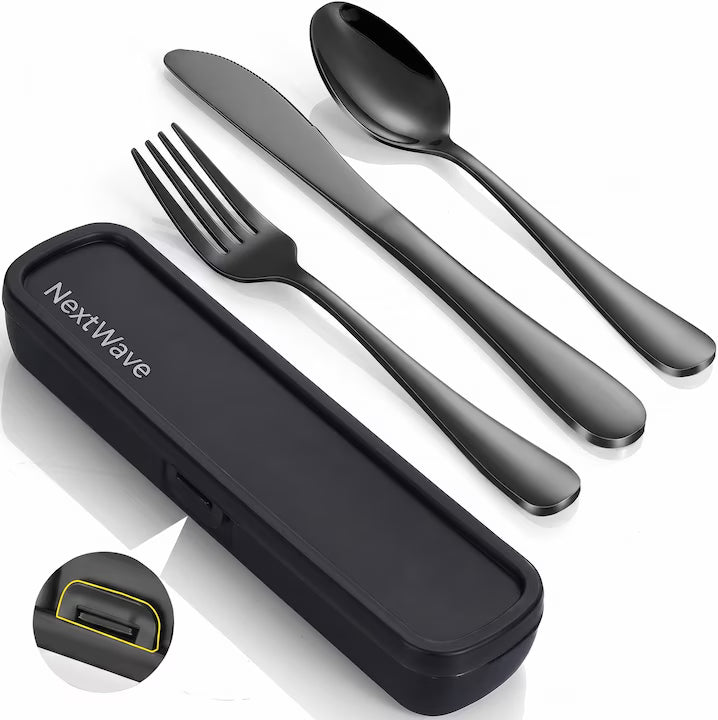 Set tacamuri portabile de calatorie NextWave® cu caseta de transport ranforsata si inchidere cu clema, 4 piese compacte din otel inoxidabil, rezistente la rugina, lavabile in masina de spalat vase, pentru camping, birou si scoala, negru